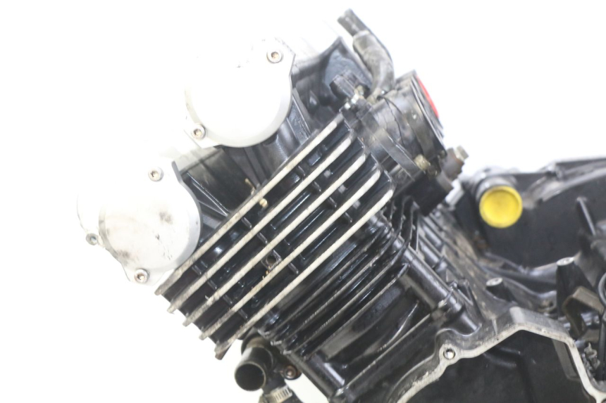 photo de SILNIK YAMAHA FZS FAZER 600 (1998 - 2001) - Zbliżenie komponentów