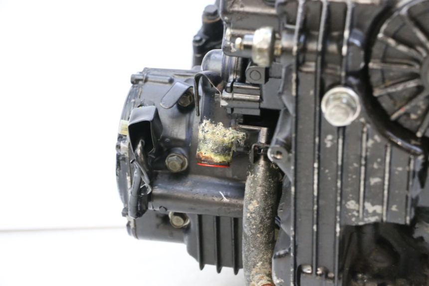 photo de SILNIK KAWASAKI GPZ RX 1000 (1986 - 1988) - Szczegół części