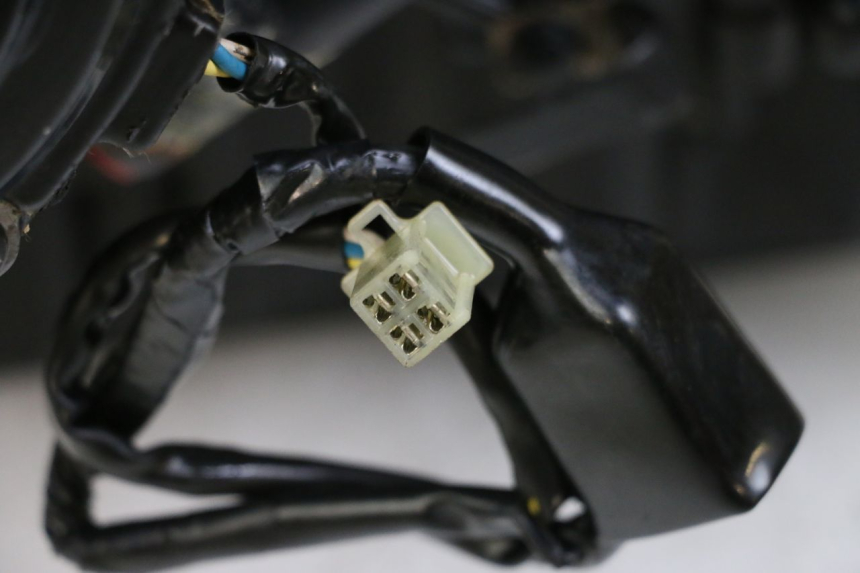 photo de SILNIK KAWASAKI GPZ RX 1000 (1986 - 1988) - Widok główny