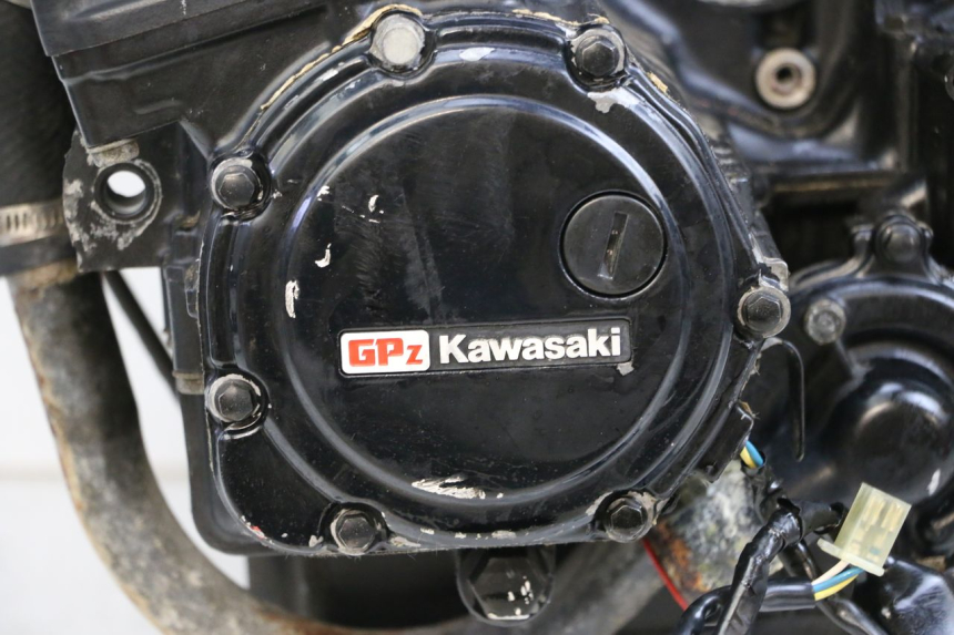 photo de SILNIK KAWASAKI GPZ RX 1000 (1986 - 1988) - Zbliżenie techniczne