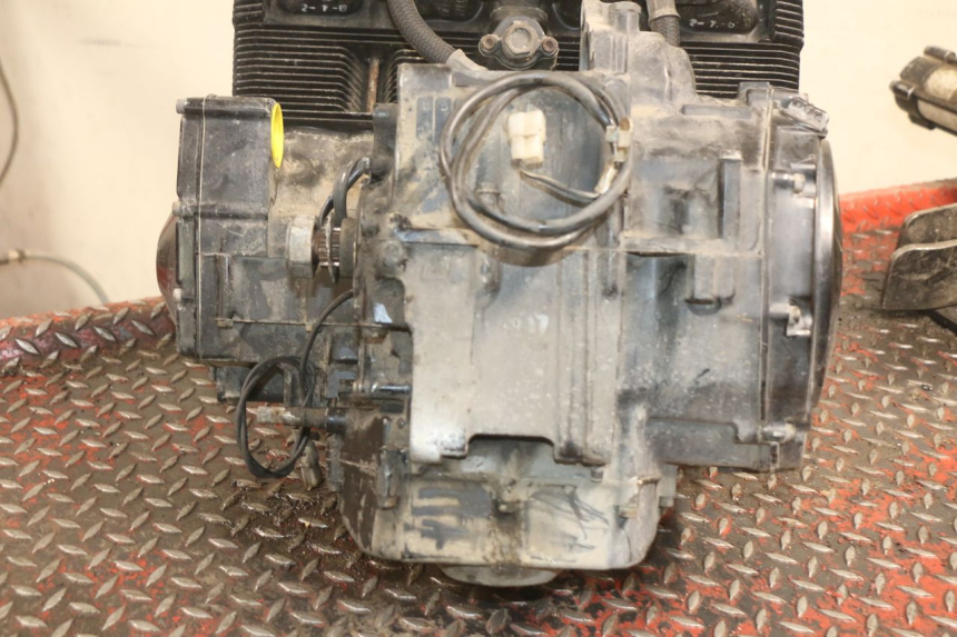 photo de SILNIK SUZUKI GSX-F GSX  F 1100 (1988 - 1994) - Inny kąt widzenia