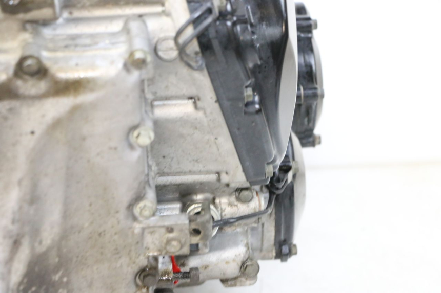 photo de SILNIK SUZUKI GSXR GSX-R 1000 (2003 - 2004) - Inny kąt widzenia
