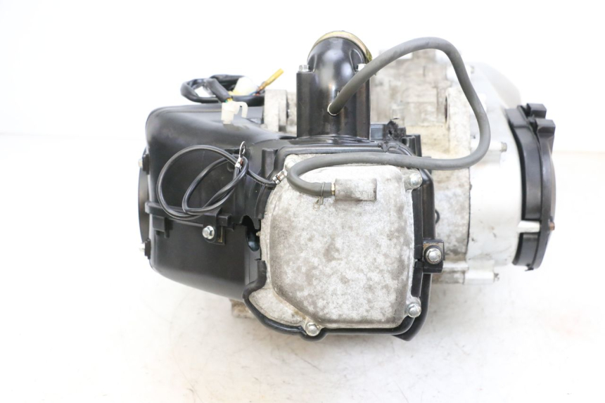 photo de SILNIK JM MOTORS GTS 125 (2015 - 2019) - Widok z bliska