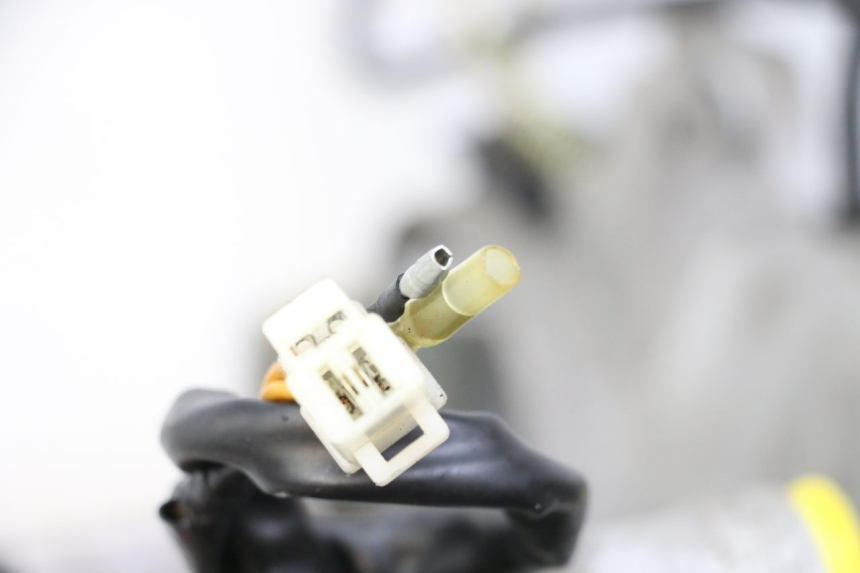 photo de SILNIK JM MOTORS VX 125 (2022 - 2025) - Szczegóły charakterystyczne