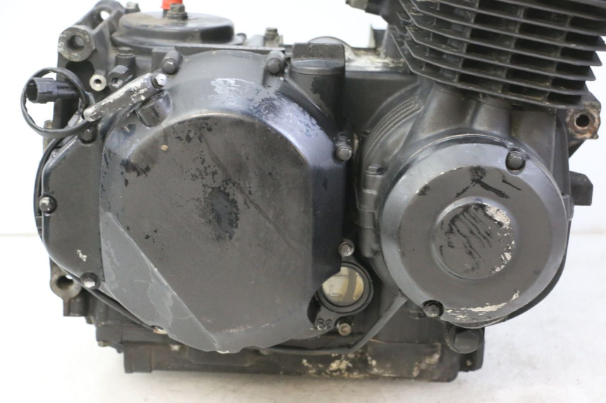 photo de SILNIK KAWASAKI ZR7 ZR-7 S 750 (1999 - 2004) - Zbliżenie komponentów