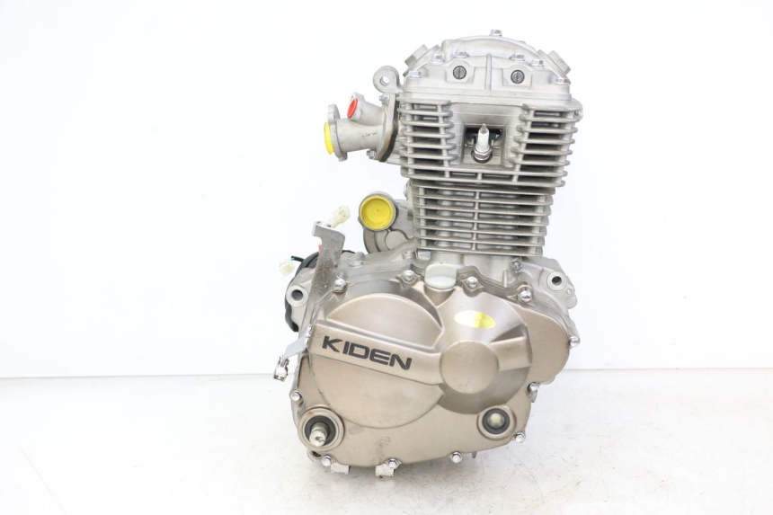 photo de SILNIK KIDEN KD125-G 125 (2018 - 2022) - Zbliżenie komponentów