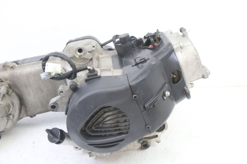 photo de SILNIK PEUGEOT KISBEE 4T 50 (2018 - 2022) - Punkty mocowania