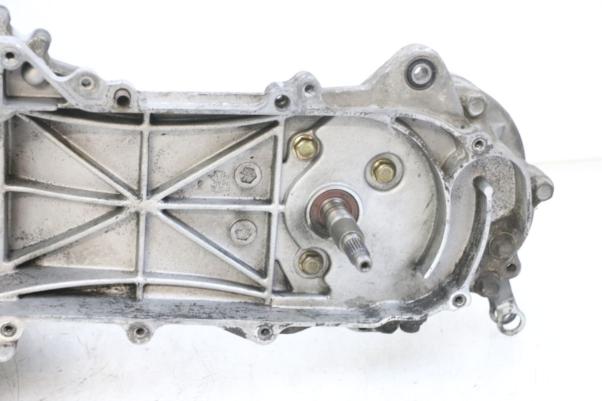 photo de SILNIK PEUGEOT KISBEE 4T 50 (2018 - 2022) - Widok z bliska