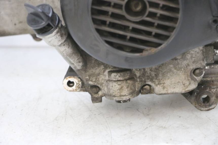 photo de SILNIK PEUGEOT KISBEE 4T 50 (2010 - 2017) - Widok z bliska