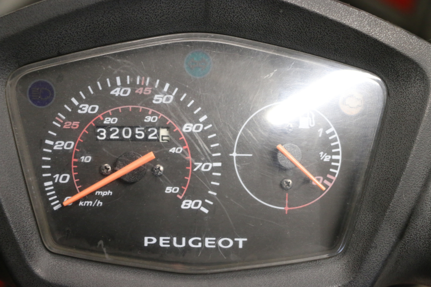 photo de SILNIK PEUGEOT KISBEE 4T 50 (2018 - 2022) - Zoom stanu zużycia