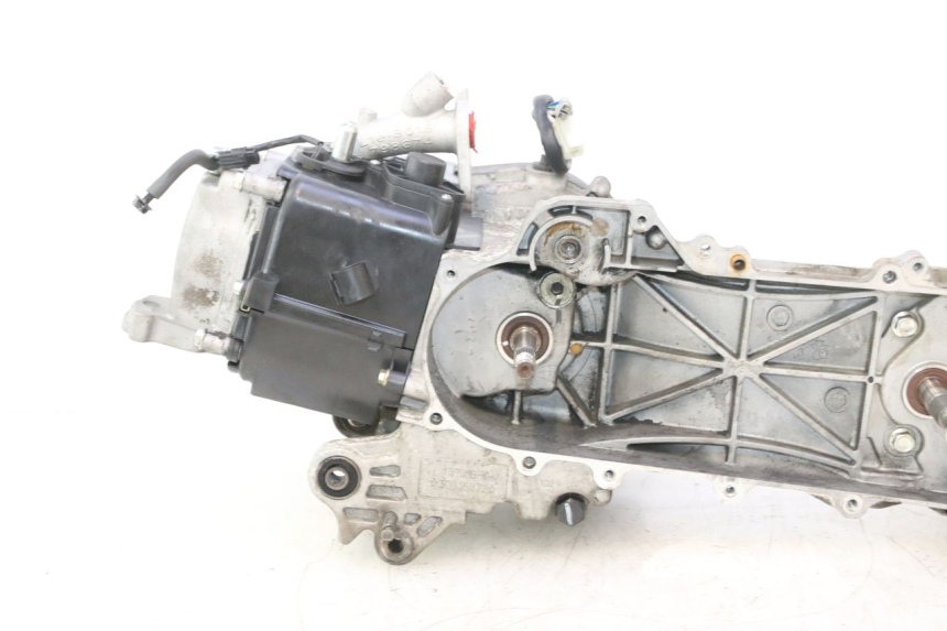 photo de SILNIK PEUGEOT KISBEE 4T 50 (2023 - 2026) - Zbliżenie techniczne