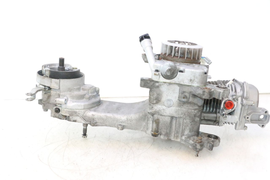 photo de SILNIK PEUGEOT KISBEE 4T 50 (2018 - 2022) - Zoom stanu zużycia