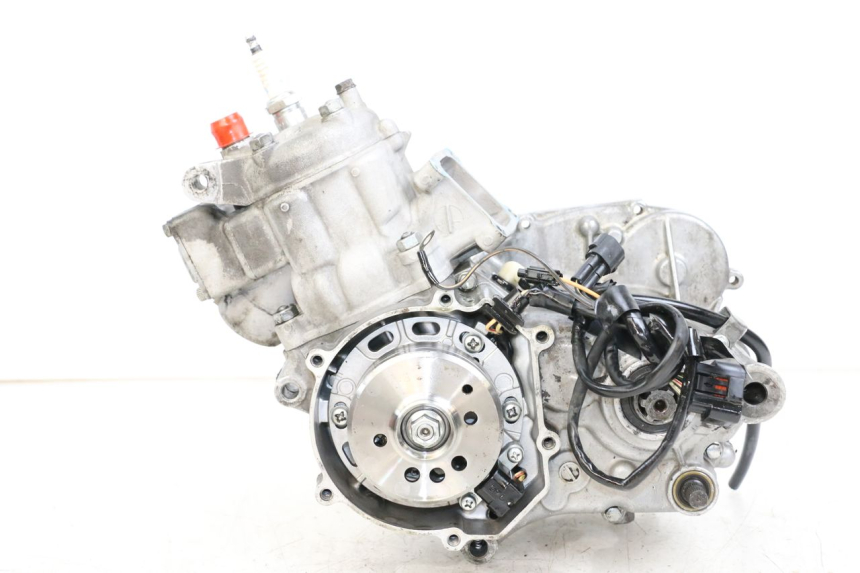 photo de SILNIK KAWASAKI KX 85 (2014 - 2021) - Szczegóły charakterystyczne