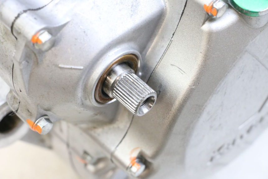 photo de SILNIK KAWASAKI KXF KX-F 250 (2017 - 2019) - Stan powierzchni