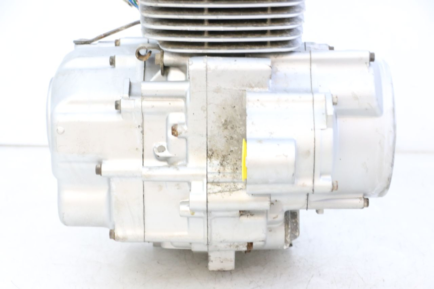 photo de SILNIK KYMCO STRYKER OFF ROAD 125 (1999 - 2005) - Zoom stanu zużycia