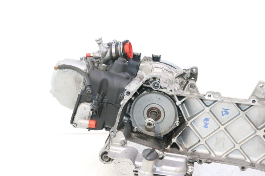 photo de SILNIK PIAGGIO LIBERTY IGET 4T 50 (2021 - 2025) - Widok z bliska