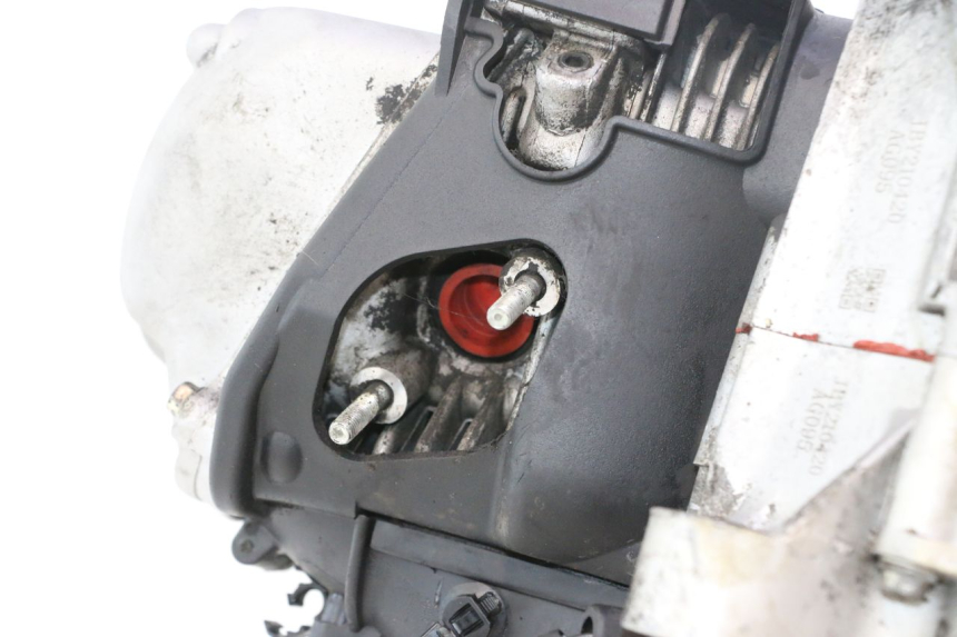 photo de SILNIK PIAGGIO LIBERTY IGET 4T 50 (2021 - 2025) - Alternatywny kąt
