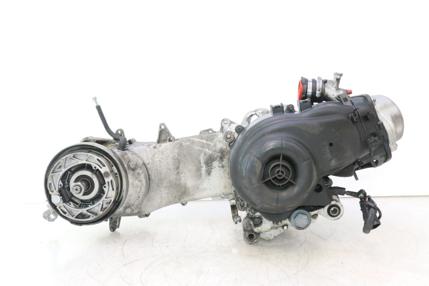 photo de SILNIK PIAGGIO LIBERTY IGET 4T 50 (2021 - 2025) - Zbliżenie techniczne