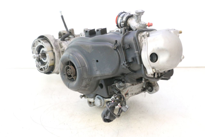 photo de SILNIK PIAGGIO LIBERTY IGET 4T 50 (2021 - 2025) - Część sprawdzona