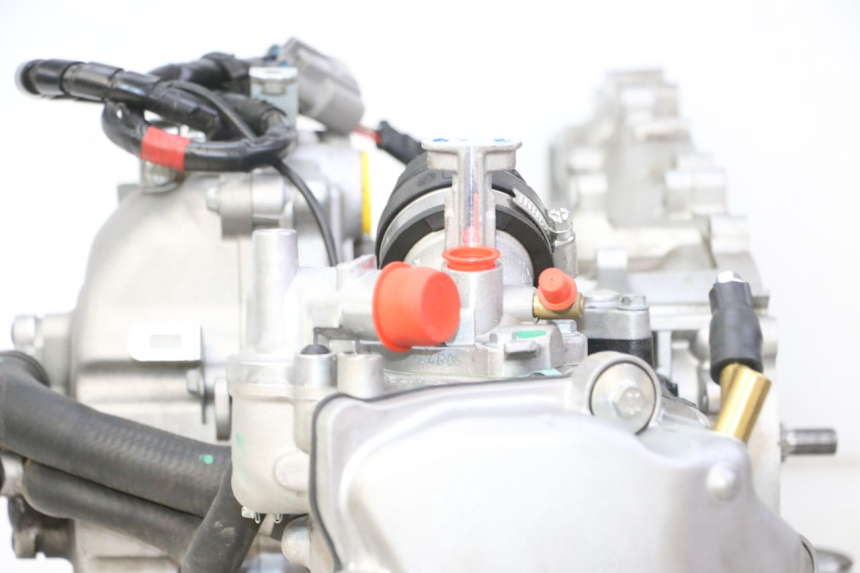 photo de SILNIK PIAGGIO MP3 HPE 310 (2024 - 2025) - Zbliżenie komponentów