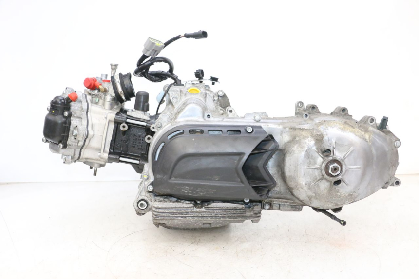 photo de SILNIK PIAGGIO MP3 HPE 300 (2019 - 2026) - Widok produktu