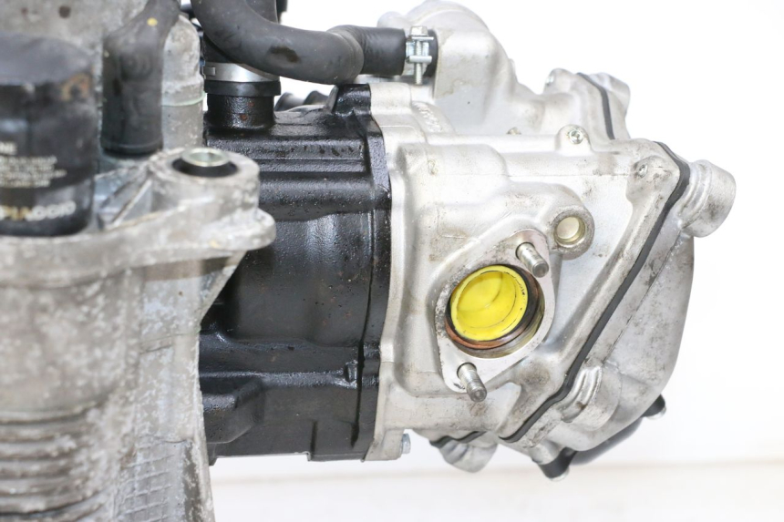 photo de SILNIK PIAGGIO MP3 HPE 300 (2019 - 2026) - Zoom stanu zużycia