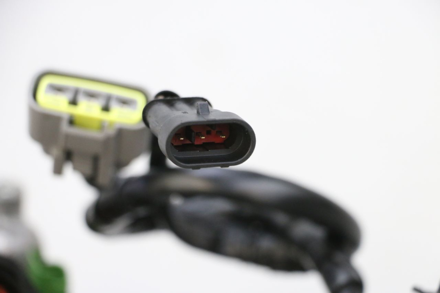 photo de SILNIK PIAGGIO MP3 HPE 300 (2019 - 2026) - Punkty mocowania