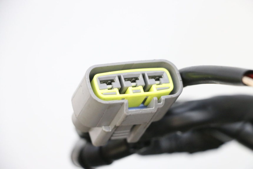 photo de SILNIK PIAGGIO MP3 HPE 300 (2019 - 2026) - Stan powierzchni