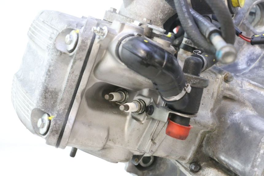 photo de SILNIK PIAGGIO MP3 HPE 530 (2022 - 2026) - Zoom jakości