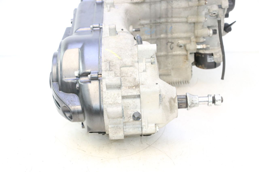 photo de SILNIK PIAGGIO MP3 LT 400 (2007 - 2012) - Widok produktu