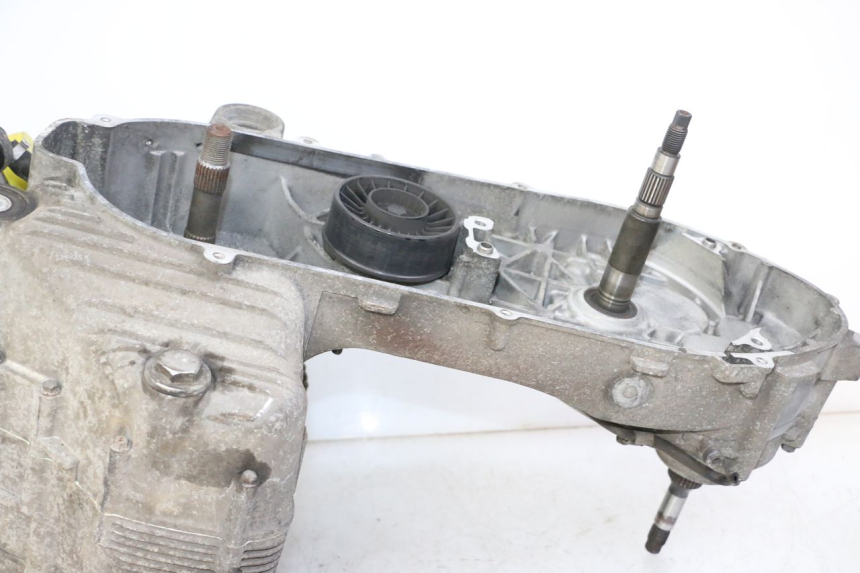 photo de SILNIK PIAGGIO MP3 500 (2014 - 2017) - Szczegół części