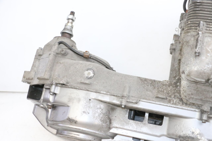 photo de SILNIK PIAGGIO MP3 500 (2016 - 2018) - Szczegół części