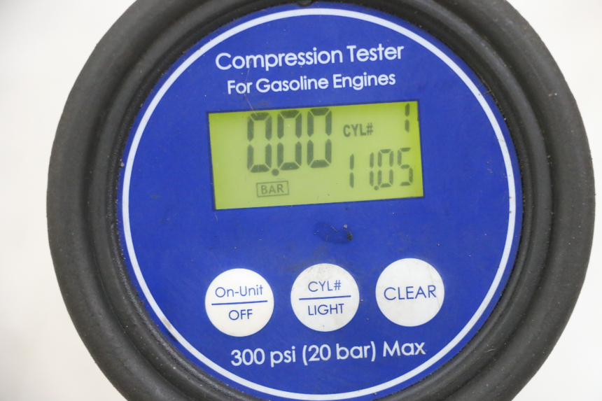 photo de SILNIK PIAGGIO MP3 RL 250 (2006 - 2010) - Szczegół części