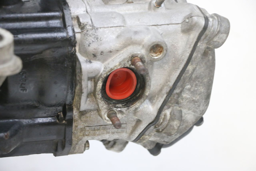 photo de SILNIK PIAGGIO MP3 RL 250 (2006 - 2010) - Inny kąt widzenia