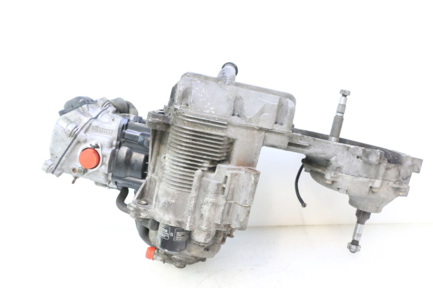 photo de SILNIK PIAGGIO MP3 RL 250 (2006 - 2010) - Widok z bliska