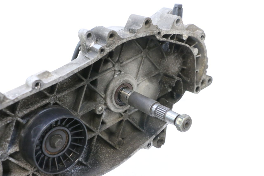 photo de SILNIK PIAGGIO MP3 RL 250 (2006 - 2010) - Inny kąt widzenia