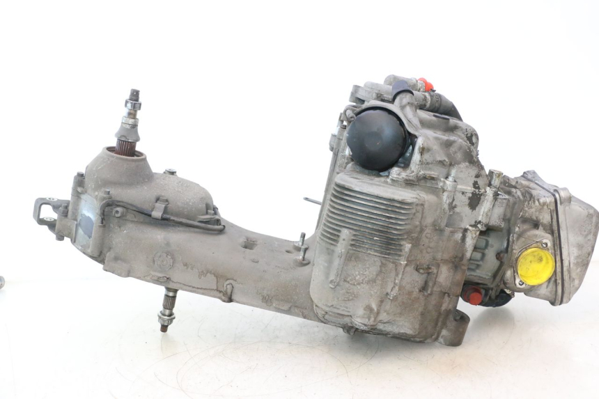 photo de SILNIK PIAGGIO MP3 500 (2016 - 2018) - Stan powierzchni