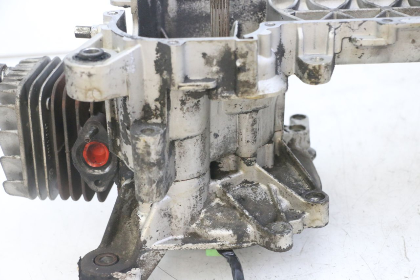 photo de SILNIK PIAGGIO NEW TYPHOON 50 (2018 - 2021) - Zoom stanu zużycia