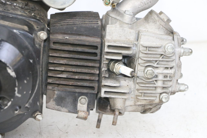 photo de SILNIK NITRO MOTORS SPEEDY 125 - Widok z bliska