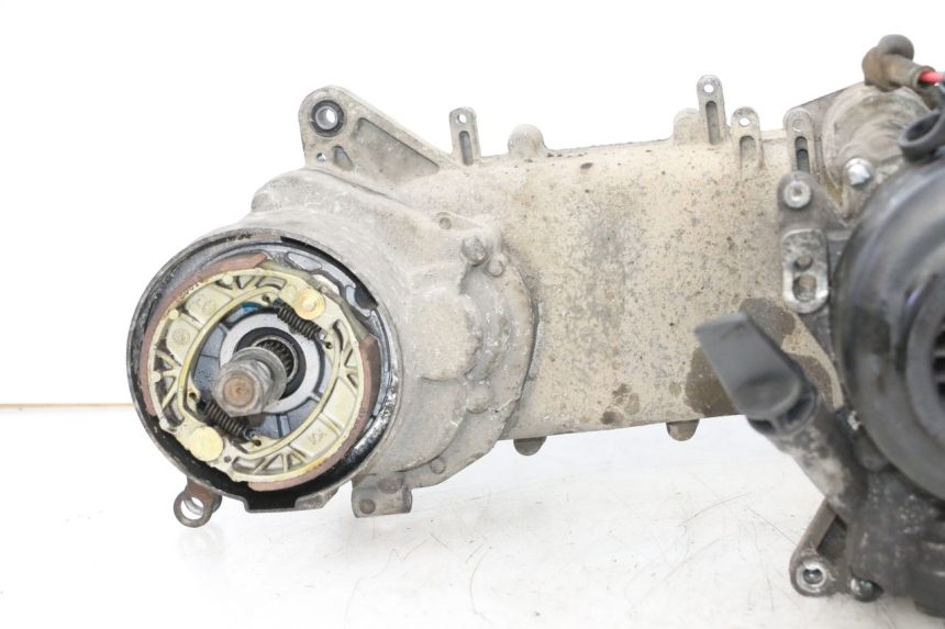 photo de SILNIK SYM ORBIT 2 4T 50 (2008 - 2017) - Widok z bliska