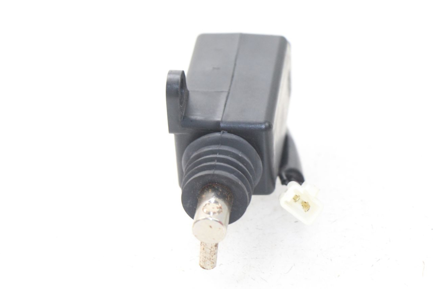 photo de SILNIK OTWIERANIA KUFERKA SYM FIDDLE 3 III 125 (2014 - 2020) - Szczegół części