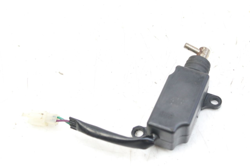 photo de SILNIK OTWIERANIA KUFERKA SYM FIDDLE 3 III 125 (2014 - 2020) - Zbliżenie techniczne