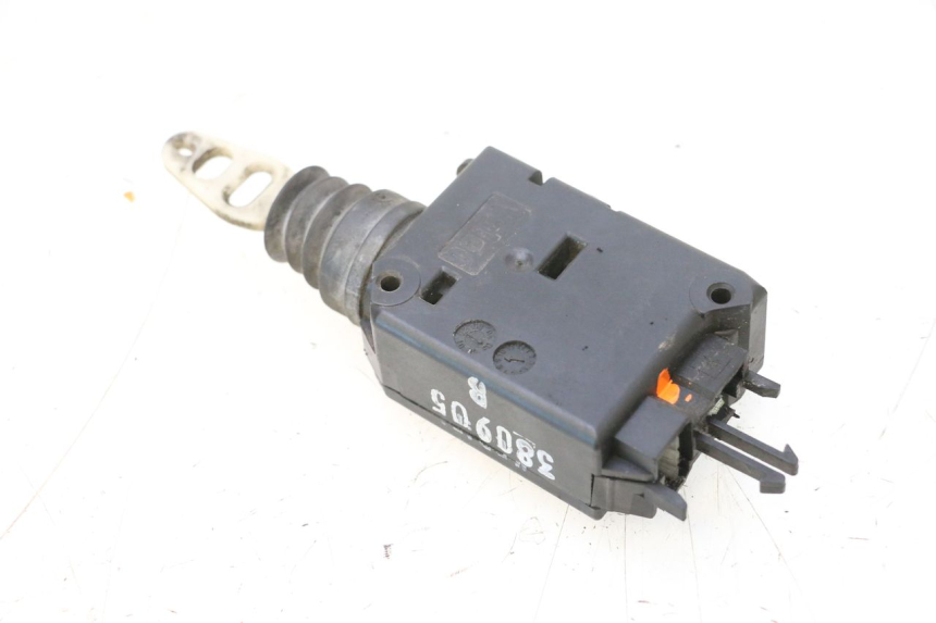 photo de SILNIK OTWIERANIA KUFERKA PEUGEOT SATELIS COMPRESSOR K15 125 (2006 - 2009) - Widok główny