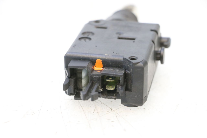 photo de SILNIK OTWIERANIA KUFERKA PEUGEOT SATELIS COMPRESSOR K15 125 (2006 - 2009) - Inny kąt widzenia
