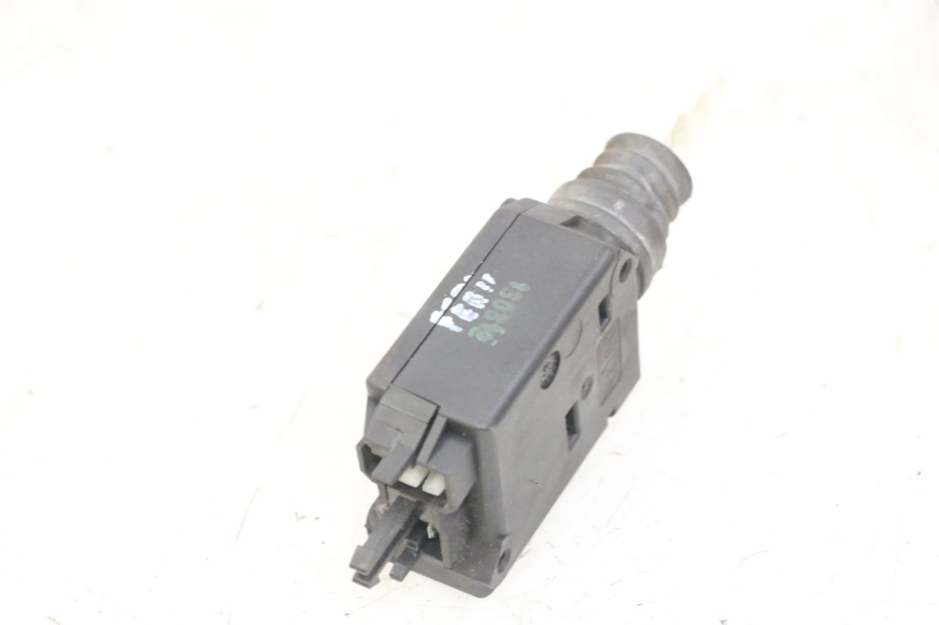 photo de SILNIK OTWIERANIA KUFERKA PEUGEOT SATELIS 125 (2013 - 2018) - Inny kąt widzenia