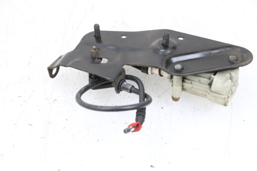 photo de SILNIK OTWIERANIA KUFERKA PIAGGIO VESPA GTS SUPER IE 125 (2009 - 2016) - Zoom stanu zużycia