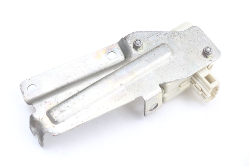 photo de SILNIK OTWIERANIA KUFERKA PIAGGIO X10 125 (2012 - 2017) - Inny kąt widzenia