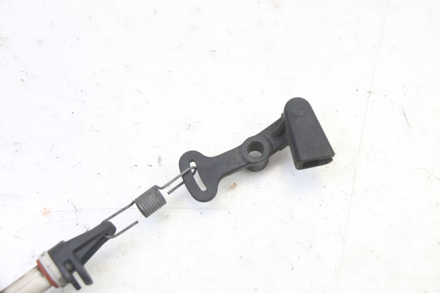 photo de SILNIK OTWIERANIA KUFERKA PIAGGIO X9 EVOLUTION 125 (2003 - 2007) - Zbliżenie techniczne