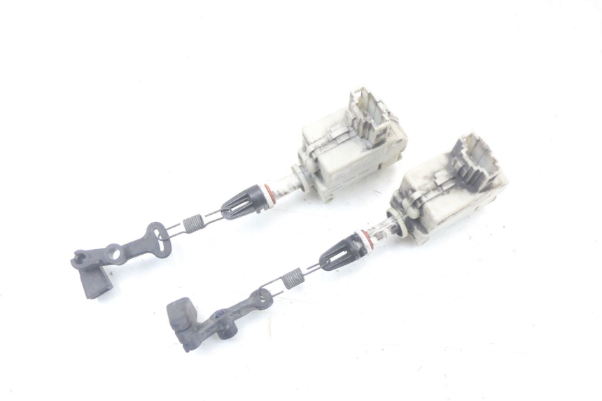 photo de SILNIK OTWIERANIA KUFERKA PIAGGIO XEVO - X EVO 125 (2007 - 2017) - Zoom stanu zużycia