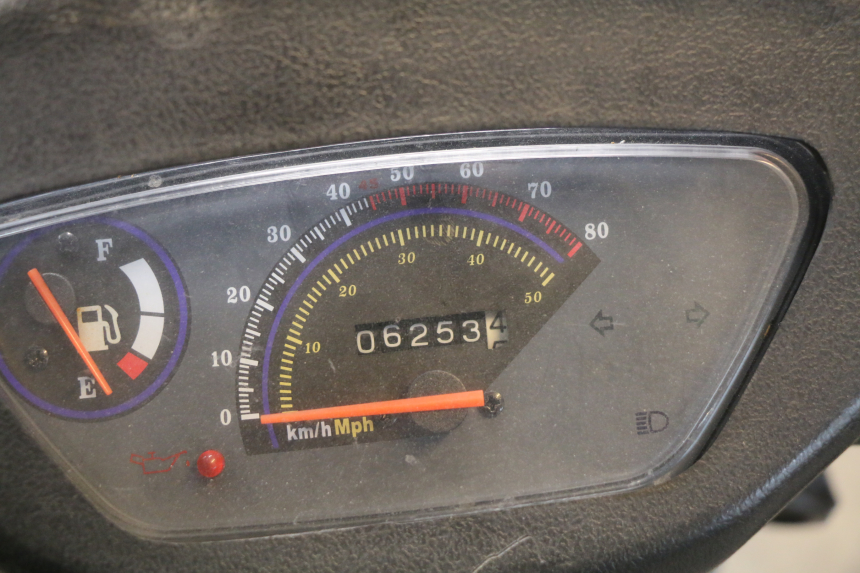 photo de SILNIK IMF INDUSTRIE PACH 2T 50 (2009 - 2018) - Struktura - zbliżenie